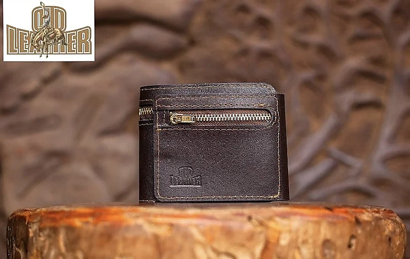 Zipped Bifold wallet