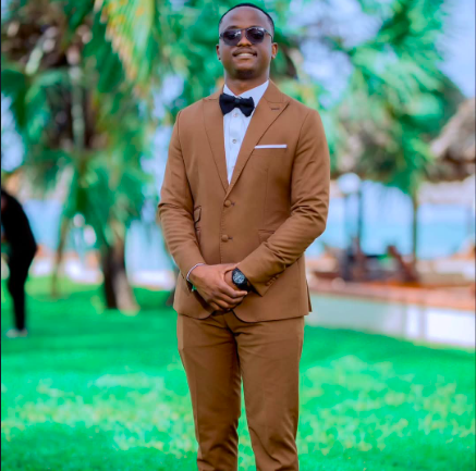 Mapinge's Men's Suits