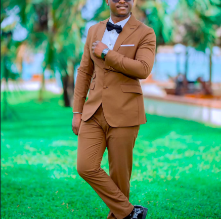 Mapinge's Men's Suits - Image 3